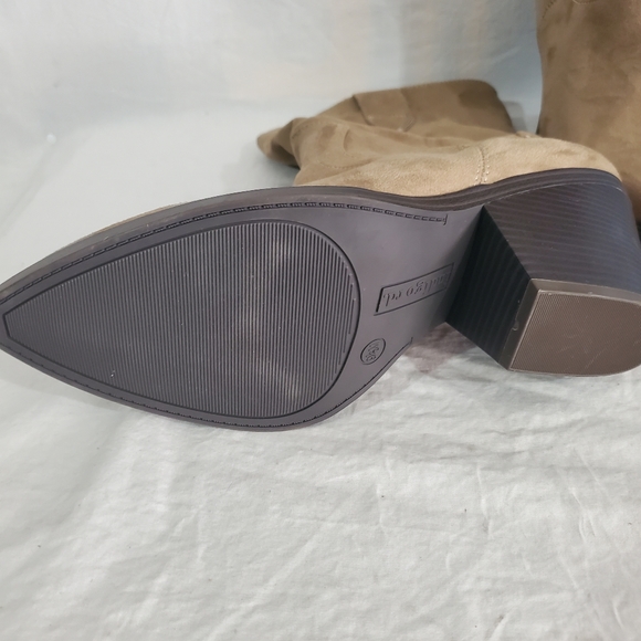 Womens indigord 9 1/2 M boots new without tags - Picture 9 of 9